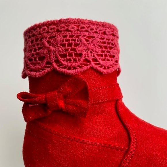 Baby Toddler Girl Faux Suede Round Toe Crochet Bow Ankle Riding Boot - Picture 2 of 12